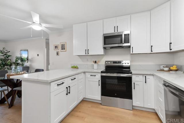 Detail Gallery Image 14 of 30 For 2352 Hosp Way #145,  Carlsbad,  CA 92008 - 2 Beds | 1 Baths