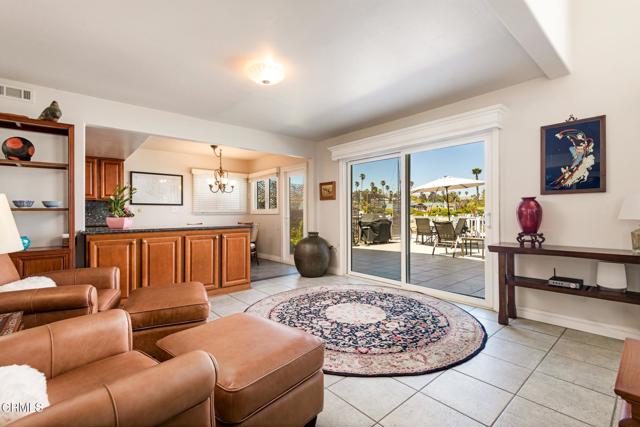 Detail Gallery Image 8 of 38 For 2666 Bayshore Ave, Ventura,  CA 93001 - 5 Beds | 3 Baths