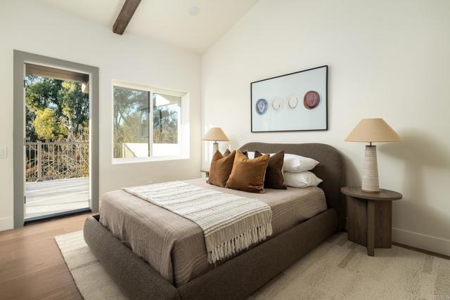 6449 Las Colinas, Rancho Santa Fe CA: https://media.crmls.org/mediaz/fcb6ae62-6b35-4749-9141-e5a8dedf3849.jpg