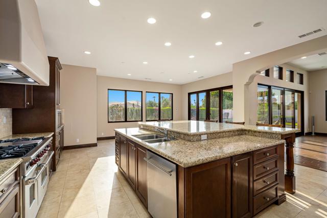 49481 Rock Rose Drive, Indio CA: https://media.crmls.org/mediaz/fcb6cc94-a787-48c5-b59c-6efacc98554d.jpg
