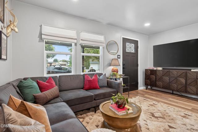 Detail Gallery Image 12 of 42 For 103 Comstock Dr, Ventura,  CA 93001 - 2 Beds | 1 Baths