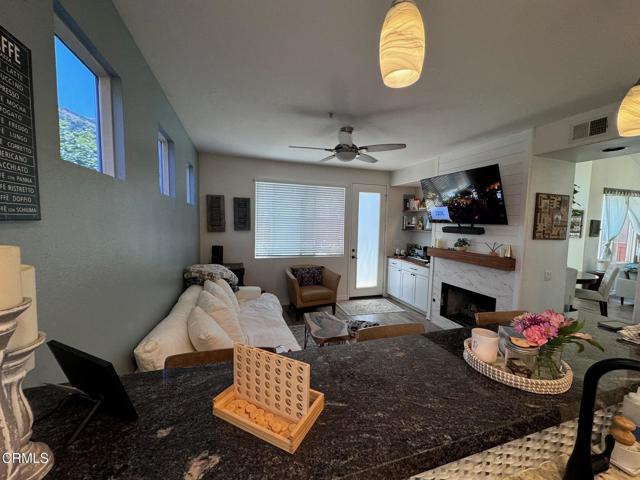 2316 Kehala Avenue, Ventura CA: https://media.crmls.org/mediaz/fcb87848-7d7f-4838-82b8-1bf77ae2ad8b.jpg