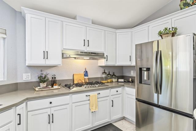 Detail Gallery Image 6 of 27 For 2010 W San Marcos Blvd #26, San Marcos,  CA 92078 - 2 Beds | 2 Baths