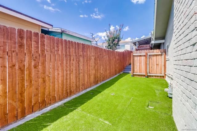 3082 Island Ave, San Diego CA: https://media.crmls.org/mediaz/fcb918dd-fe01-4741-9d5d-2b8656159b90.jpg
