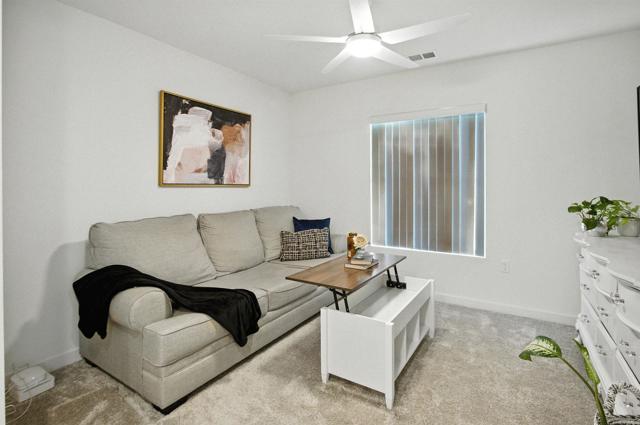 Detail Gallery Image 18 of 37 For 332 Seedling Way, Fallbrook,  CA 92028 - 3 Beds | 2/1 Baths
