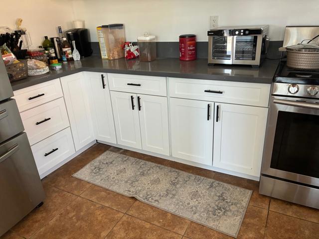 550 W Sunview Avenue, Palm Springs CA: https://media.crmls.org/mediaz/fcba5b5e-0890-4c95-93fb-52b4ec1a0a9b.jpg