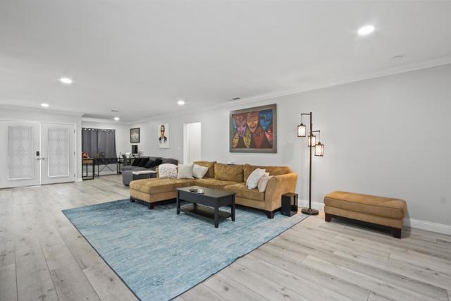 Detail Gallery Image 1 of 1 For 4903 Deeboyar Avenue, Lakewood,  CA 90712 - 5 Beds | 4 Baths