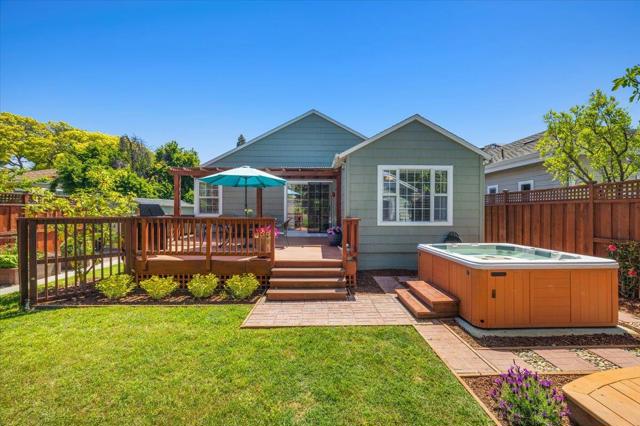 157 Mclellan Avenue, San Mateo CA: https://media.crmls.org/mediaz/fcbd4124-7155-4484-ab8f-86cd963ef0df.jpg
