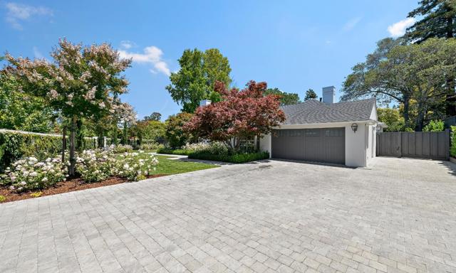 1715 Forest View Avenue, Hillsborough CA: https://media.crmls.org/mediaz/fcbd58a6-5af3-4d58-96ce-8f26def859b1.jpg