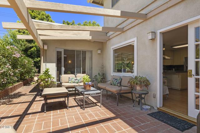 Detail Gallery Image 31 of 37 For 124 Reddington Ct, Camarillo,  CA 93010 - 4 Beds | 2/1 Baths