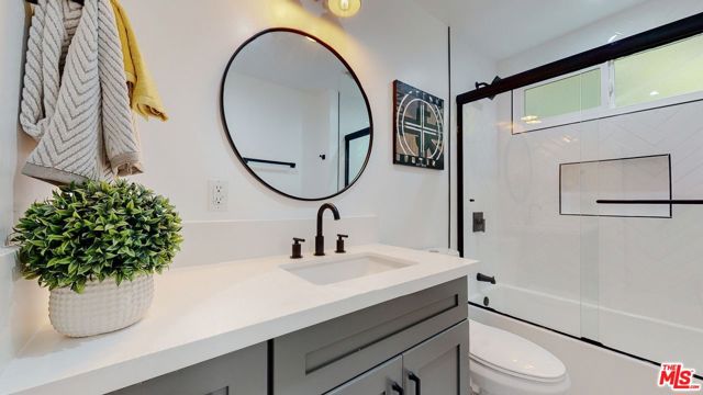 1435 N Fairfax Avenue, West Hollywood CA: https://media.crmls.org/mediaz/fcbd9279-b186-47bd-812b-96d02d4f06ab.jpg