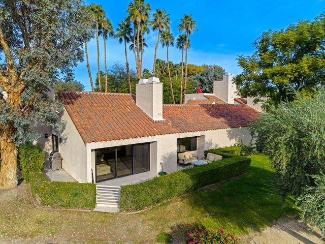 314 Forest Hills Drive, Rancho Mirage CA: https://media.crmls.org/mediaz/fcbfb9bb-a7ff-4a79-b730-4a20958be899.jpg
