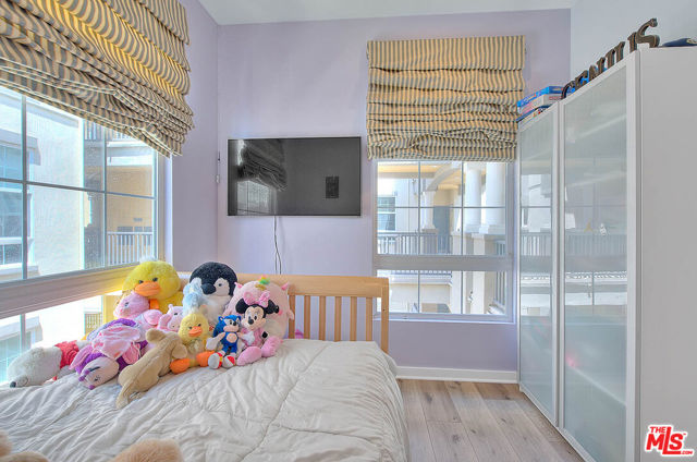 13020 Pacific, Playa Vista CA: https://media.crmls.org/mediaz/fcc337af-38a5-44d9-bdb1-a271fad46d42.jpg