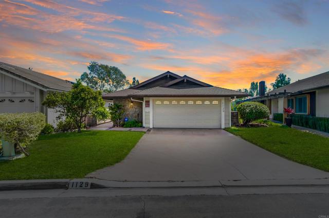 1129 La Casa Drive, San Marcos CA: https://media.crmls.org/mediaz/fcc35f63-13b6-416d-ae82-854b8e009f44.jpg