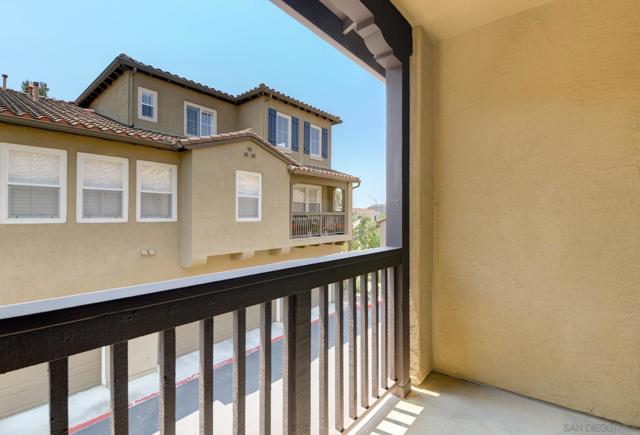 7895 Via Montebello, San Diego CA: https://media.crmls.org/mediaz/fcc36968-84ea-4783-99ac-9e28b23eae2e.jpg