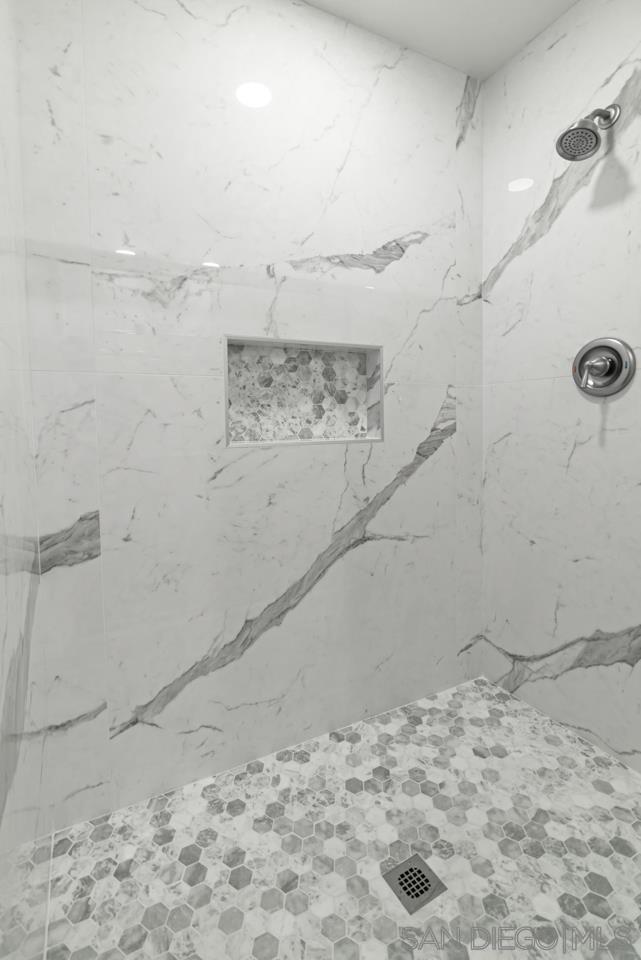 https://media.crmls.org/mediaz/fcc3ea8c-d89b-4deb-ae1d-d60a4d71b9ab.jpg?preset=X-Large
