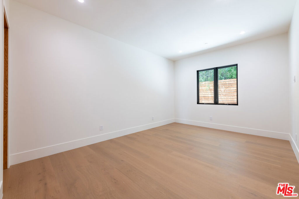 MLS #26862219 image #19