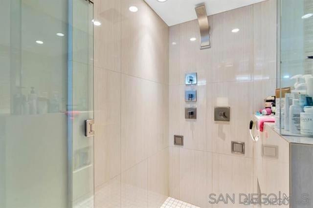 877 Island Ave, San Diego CA: https://media.crmls.org/mediaz/fcc7d716-b72a-4083-a225-df14ce51b0f8.jpg