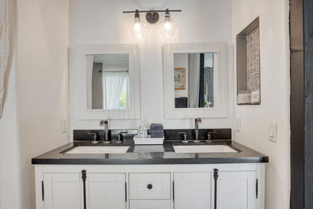 1479 E Francis Drive, Palm Springs CA: https://media.crmls.org/mediaz/fcc7f02e-e815-4e28-874e-1d87d41e8a3d.jpg