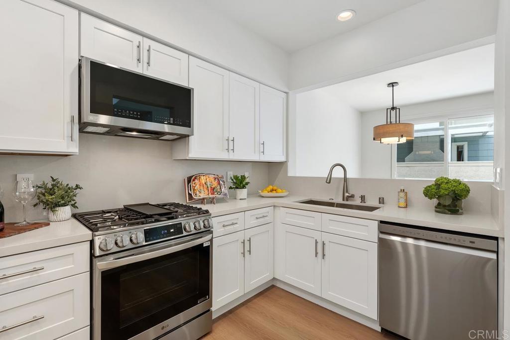 13567 Tiverton Rd - photo 6