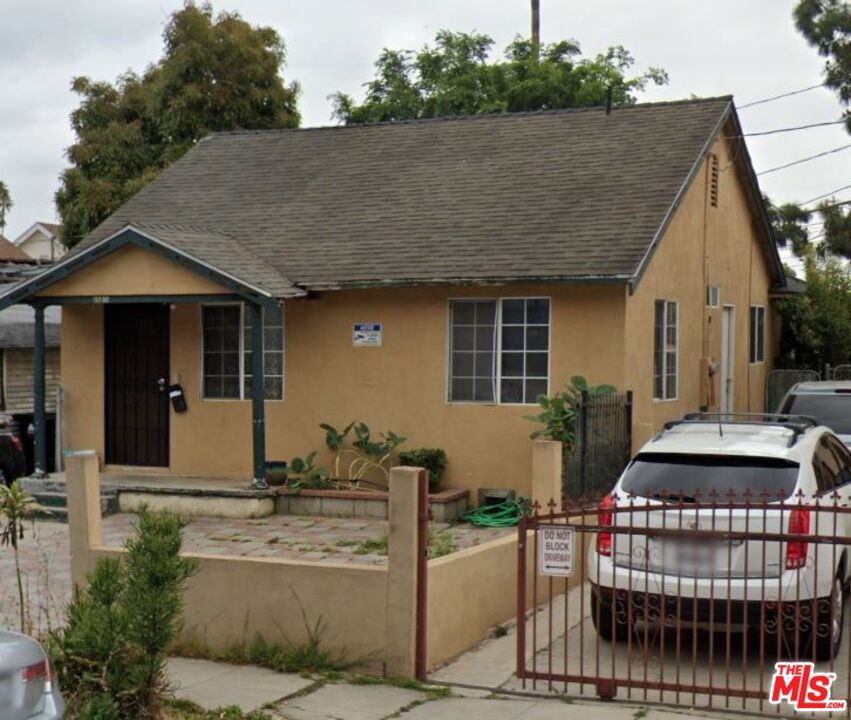 3708 Montclair Street
