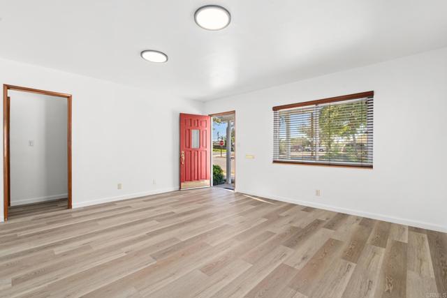 Detail Gallery Image 19 of 44 For 549 D St., Ramona,  CA 92065 - 6 Beds | 3 Baths