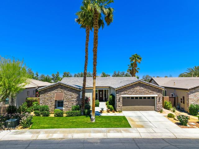 61436 Topaz Drive, La Quinta CA: https://media.crmls.org/mediaz/fcc9782b-8d36-4bfb-a4e3-045f6da09d5c.jpg