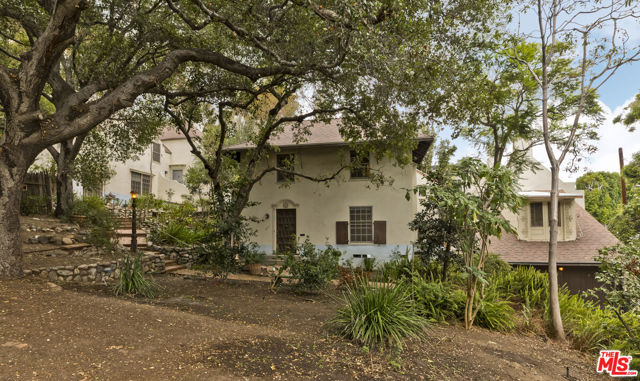 Drew Fenton | 271 Beloit Avenue Los Angeles CA | MLS: 7455926