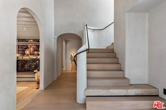 Drew Fenton | 2167 Mandeville Canyon Road Los Angeles CA | MLS: 7452007