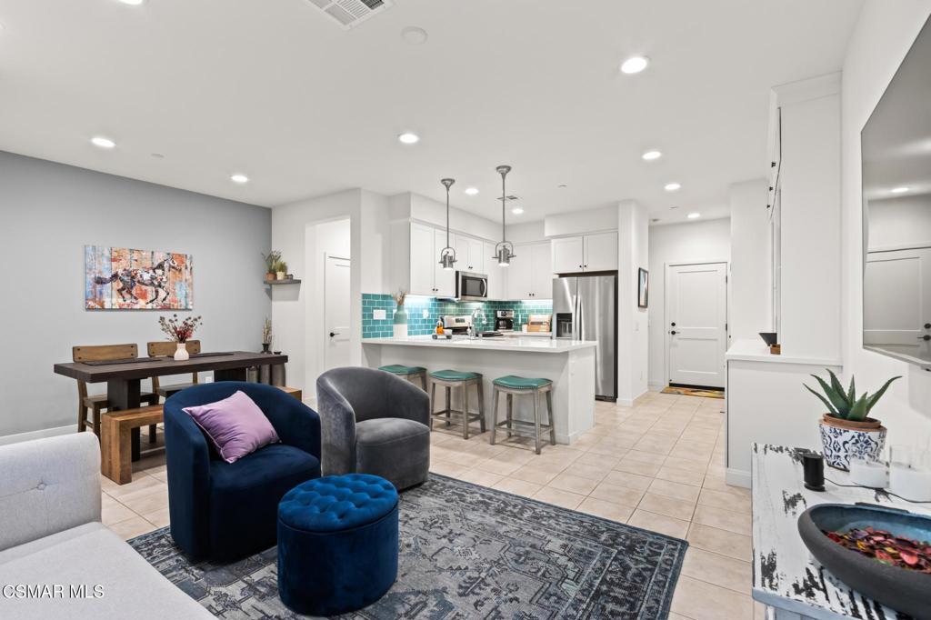 MLS #225003661 img 8