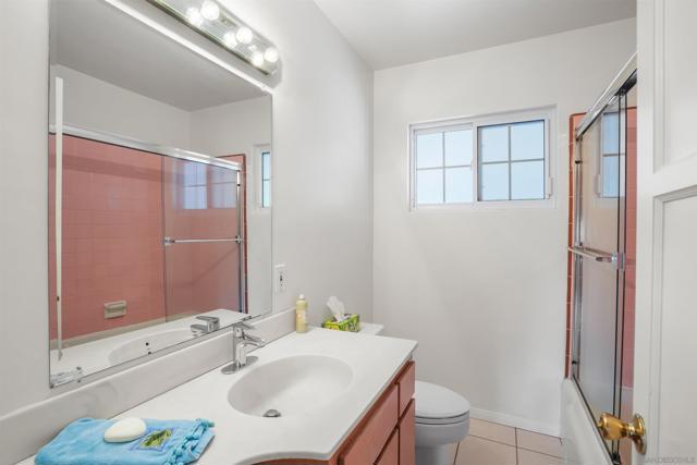 4833 Atlanta Dr., San Diego CA: https://media.crmls.org/mediaz/fccd4fd7-7ddf-43ba-81b5-e181426e9245.jpg