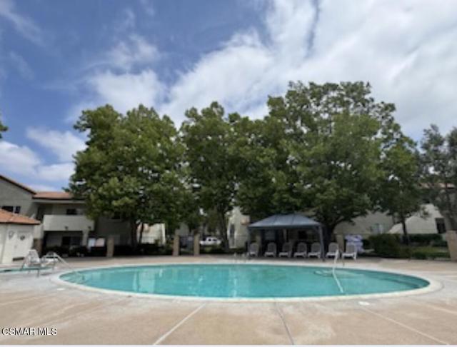 24479 Valle Del Oro, Newhall CA: https://media.crmls.org/mediaz/fccf0dc6-2039-4261-b689-e3f9f4d55ab3.jpg