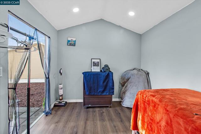 2027 83Rd Ave, Oakland CA: https://media.crmls.org/mediaz/fcd00669-8d90-46b9-a633-d6c31d19a954.jpg