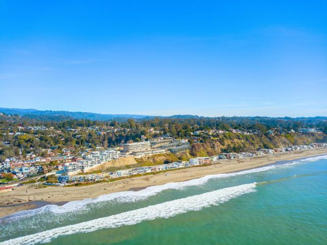 141 Aptos Village Way, Aptos CA: https://media.crmls.org/mediaz/fcd06443-5d9f-43e7-9515-bcf3f545d9f5.jpg