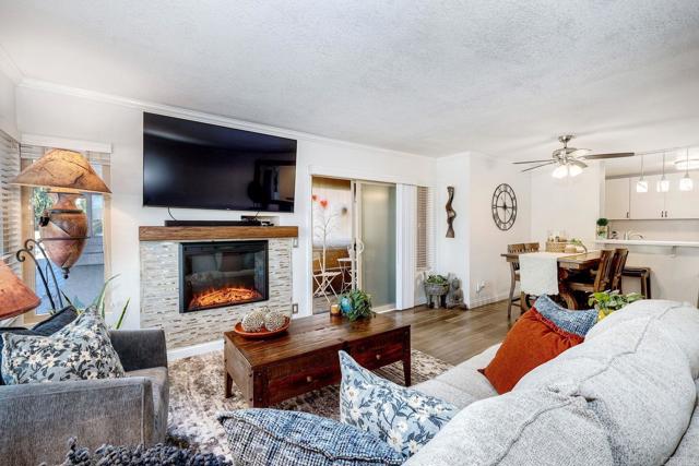 Detail Gallery Image 2 of 43 For 10250 Caminito Cuervo #15,  –,  CA 92108 - 2 Beds | 2 Baths