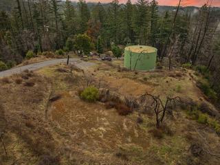 1005 Pinecrest Drive, Boulder Creek CA: https://media.crmls.org/mediaz/fcd1faa6-cd37-4274-b690-fd923f57b03b.jpg