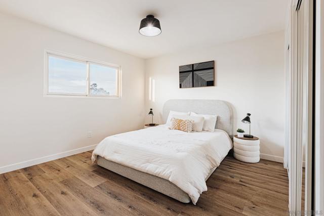 3624 Governor Dr, San Diego CA: https://media.crmls.org/mediaz/fcd2fc10-c5db-4466-8001-c3067d2455a7.jpg