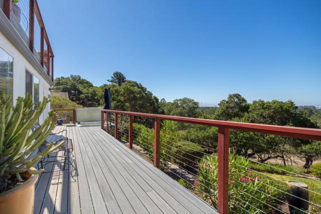 18530 Berta Ridge Place, Salinas CA: https://media.crmls.org/mediaz/fcd5c556-3515-488c-b9bd-67ba41dd9c04.jpg