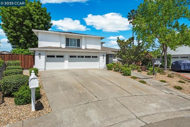 110 Santa Rosa Pl, San Ramon CA: https://media.crmls.org/mediaz/fcd66489-6636-4375-933b-9d4022aa2500.jpg