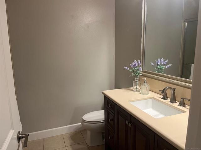 13563 Chamise Vista, San Diego CA: https://media.crmls.org/mediaz/fcd6fb81-203f-4bab-8830-47bd986c7cd0.jpg