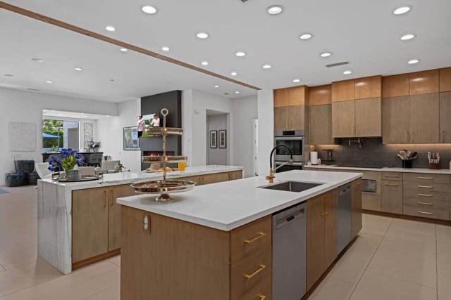 78190 Calle Cadiz, La Quinta CA: https://media.crmls.org/mediaz/fcd854e4-706d-4968-a2d8-b3717601c9bd.jpg