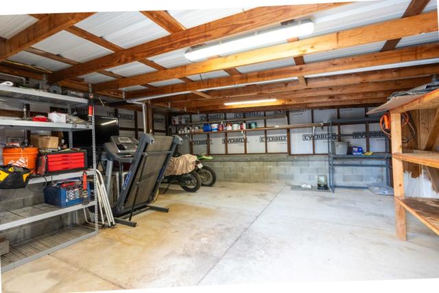 3225 Hillman Lane, Royal Oaks CA: https://media.crmls.org/mediaz/fcda4375-f11c-4c40-94ce-91040c8303a6.jpg