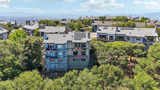 Image 42 of 46 For 90 Starview Dr