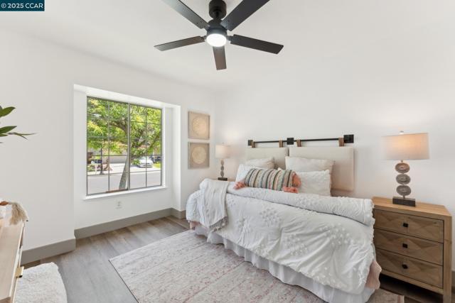 3075 Shiles Loop, Brentwood CA: https://media.crmls.org/mediaz/fcdb3228-1367-4bff-b46d-15859d27f96d.jpg
