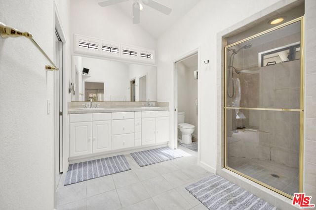 2200 Shenandoah Lane, Glendora CA: https://media.crmls.org/mediaz/fcdba25f-ef73-4833-9f66-c3d6ee74ac1b.jpg