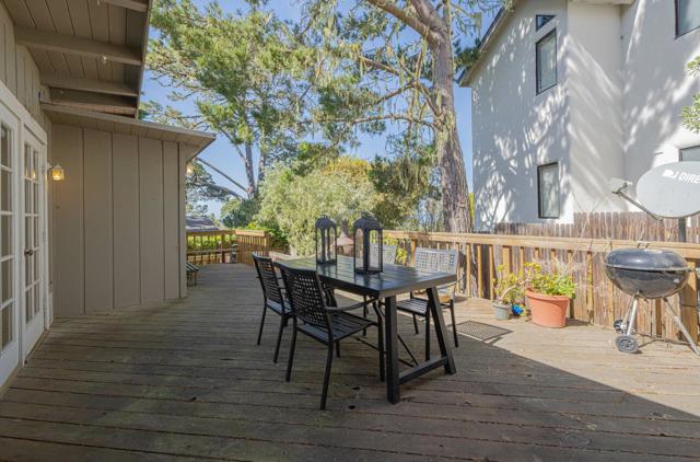 1208 Presidio Boulevard, Pacific Grove CA: https://media.crmls.org/mediaz/fcdd75c7-8ba3-4f3c-8a29-9659c6b38acc.jpg