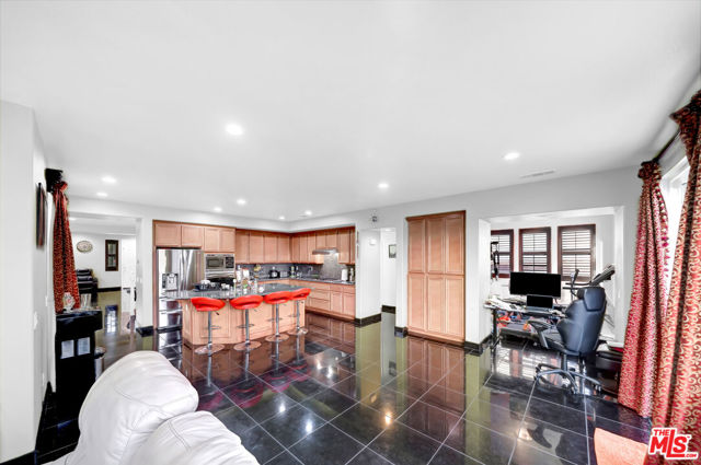 15624 Derrico Lane, Canyon Country CA: https://media.crmls.org/mediaz/fcdec79d-a8b4-4e24-9c16-70069afc8c42.jpg