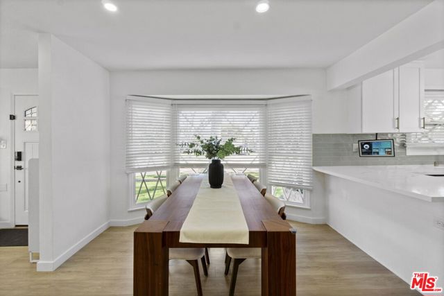 4723 Autry Avenue, Long Beach CA: https://media.crmls.org/mediaz/fcdfb5f3-38d6-4d1a-9d70-a26fee8c1bec.jpg