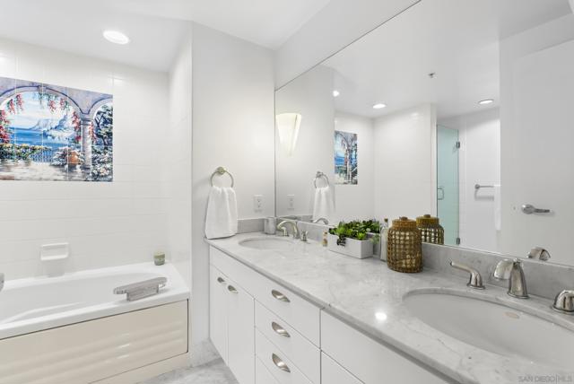 645 Front St., San Diego CA: https://media.crmls.org/mediaz/fcdfbd55-88d0-46cf-95b8-6afefce9b98f.jpg