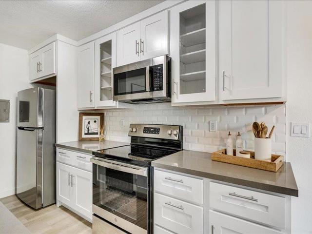 4475 Diamond Street, Capitola CA: https://media.crmls.org/mediaz/fce0f31a-6b71-4745-a4c8-fec8567bccbd.jpg